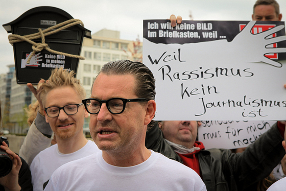 04-Weil-Rassismus-kein-Journalismus-ist