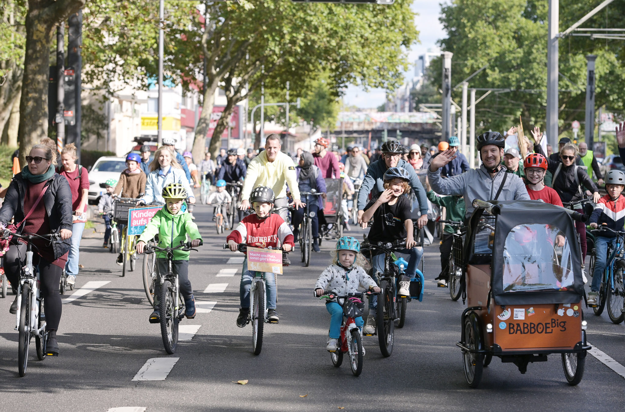 Die Kidical Mass setzt sich für kinder- und fahrradfreundliche Städte und Gemeinden ein.